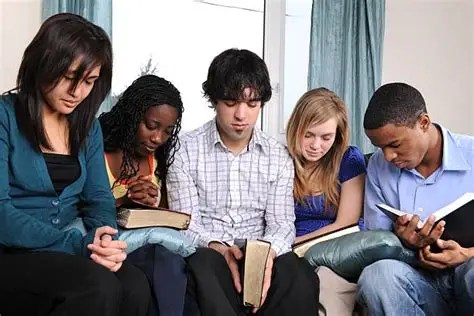 This image has an empty alt attribute; its file name is youth-bible-reading.webp